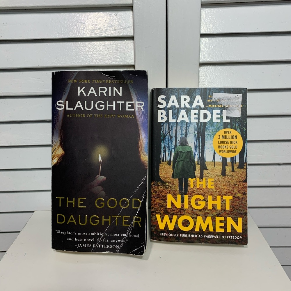 2 for $10 books 📚